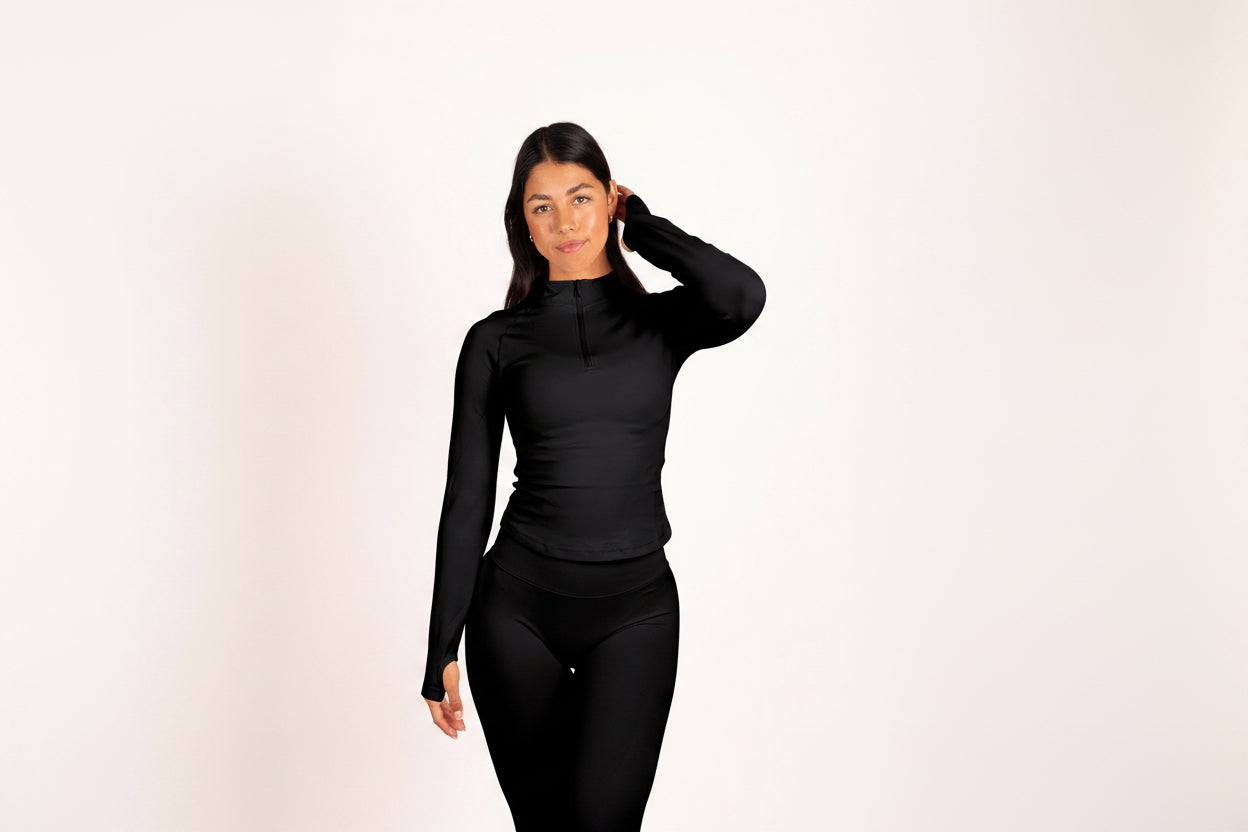 Aura | Top de Manga Larga con Media Cremallera - Negro