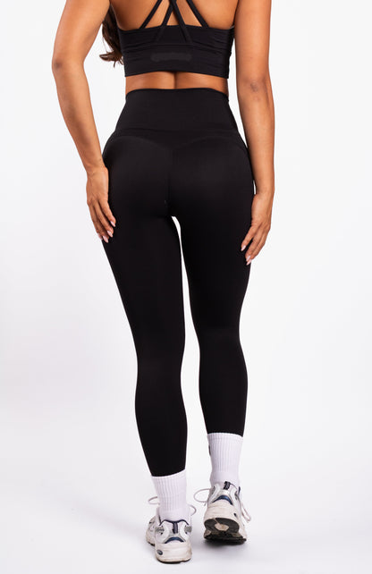 Velora | Legging de Alto Rendimiento – Negro